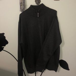3/25$ Stillwater zip up sweater